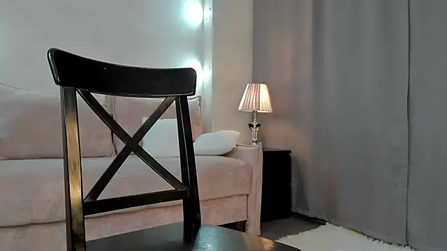 Snapshot of Dearly_Emily chatting on 03.16.25 Dearly Emily online show from 03.16.25