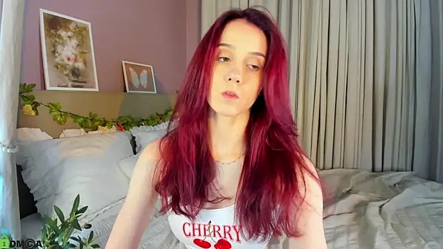 Dearly Emily online show from 07.12.26