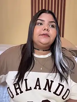  Shara Handal  online show from 01.03.25