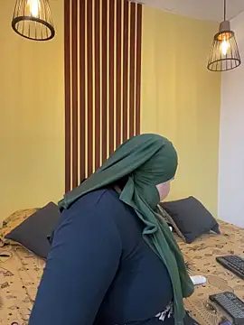  Shara Handal  online show from 10.11.25