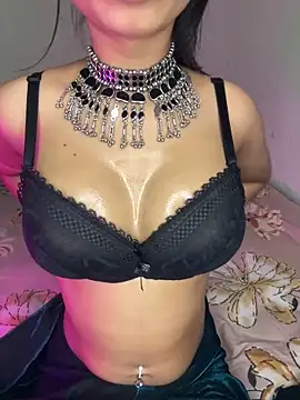 Snapshot of Hot-sexy222 chatting on 02.03.25 Hot-sexy222 online show from 02.03.25