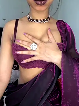 Snapshot of Hot-sexy222 chatting on 10.01.25 Hot-sexy222 online show from 10.01.25