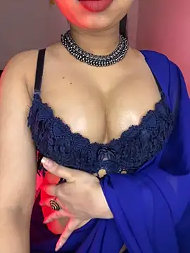 Snapshot of Hot-sexy222 chatting on 02.28.26 Hot-sexy222 online show from 02.28.26