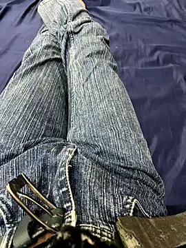 Snapshot of wickedaryan chatting on 11.23.25 wickedaryan online show from 11.23.25