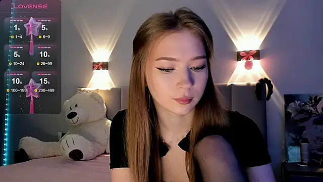 Snapshot of diana_nier chatting on 09.18.25 diana nier online show from 09.18.25