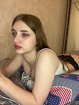 Snapshot of MollyDolle chatting on 02.17.26 MollyDolle online show from 02.17.26