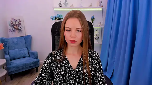 MileyWings online show from 11.16.25