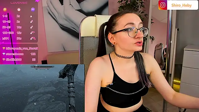 Snapshot of ShiroHeby chatting on 02.11.25 ShiroHeby online show from 02.11.25