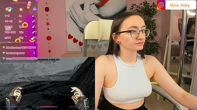 Snapshot of ShiroHeby chatting on 03.04.25 ShiroHeby online show from 03.04.25