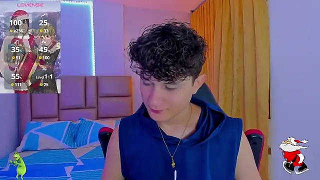 Snapshot of Nathan_Bluee chatting on 01.03.25 Nathan Bluee online show from 01.03.25