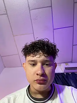 Nathan Bluee online show from 12.02.25