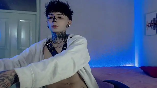 Snapshot of Andy_bapho chatting on 12.05.24 Andy bapho online show from 12.05.24