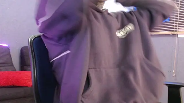 Snapshot of Andy_bapho chatting on 11.12.25 Andy bapho online show from 11.12.25