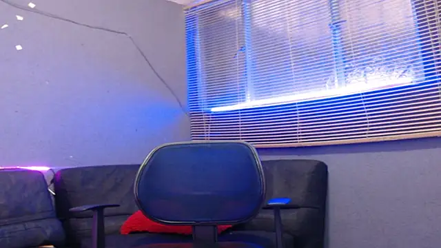 Snapshot of Andy_bapho chatting on 11.18.25 Andy bapho online show from 11.18.25