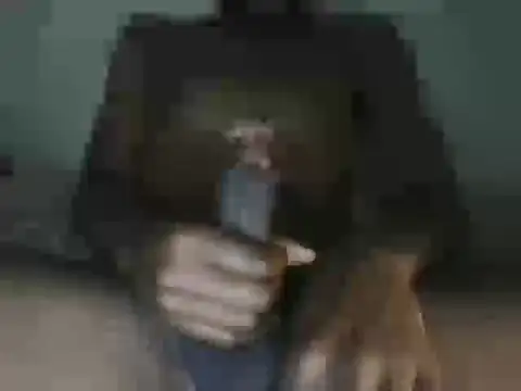 Snapshot of MluTheFixer chatting on 10.30.25 MluTheFixer online show from 10.30.25