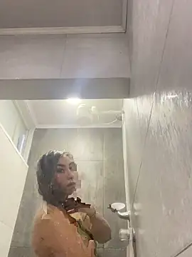 Snapshot of Khalyk_G chatting on 03.23.25 Khalyk G online show from 03.23.25