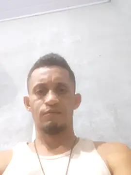 Snapshot of dotado20robson chatting on 10.31.25 dotado20robson online show from 10.31.25