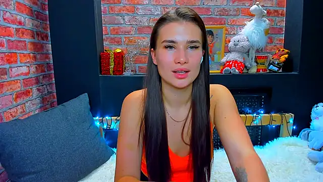 Snapshot of UrJoyy chatting on 12.17.24 UrJoyy online show from 12.17.24