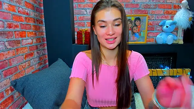 Snapshot of UrJoyy chatting on 12.24.24 UrJoyy online show from 12.24.24