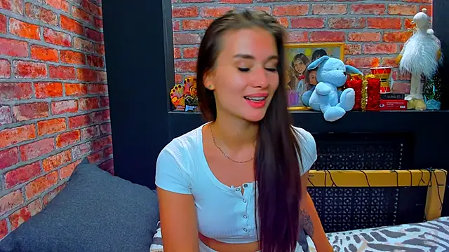 Snapshot of UrJoyy chatting on 01.29.25 UrJoyy online show from 01.29.25