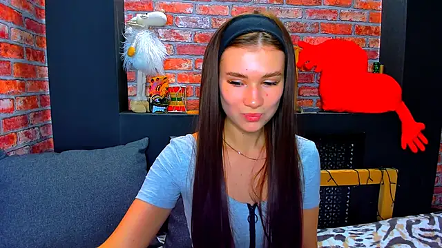 Snapshot of UrJoyy chatting on 03.09.25 UrJoyy online show from 03.09.25