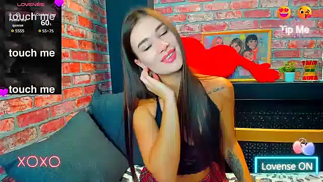 Snapshot of UrJoyy chatting on 09.10.25 UrJoyy online show from 09.10.25