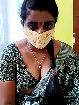 Snapshot of anisha91 chatting on 03.08.25 anisha91 online show from 03.08.25