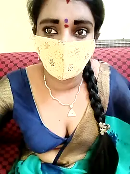 Snapshot of anisha91 chatting on 03.10.25 anisha91 online show from 03.10.25