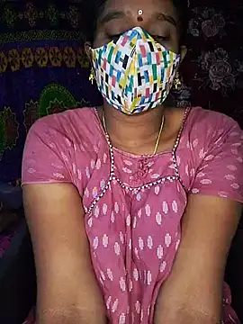 Snapshot of anisha91 chatting on 10.21.25 anisha91 online show from 10.21.25