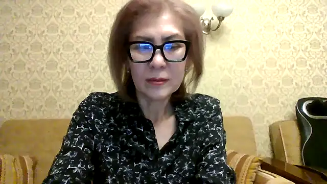 Elegant00Lady online show from 04.23.26