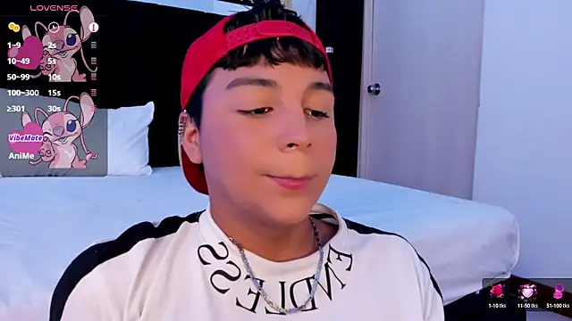 Seductivo jr online show from 02.18.25