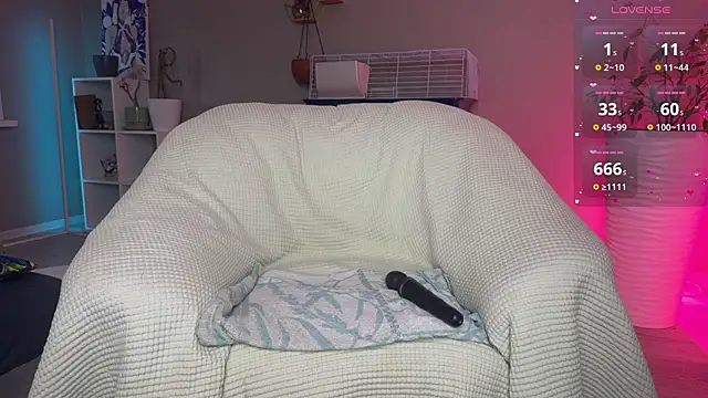 Tanya Acid online show from 02.14.26