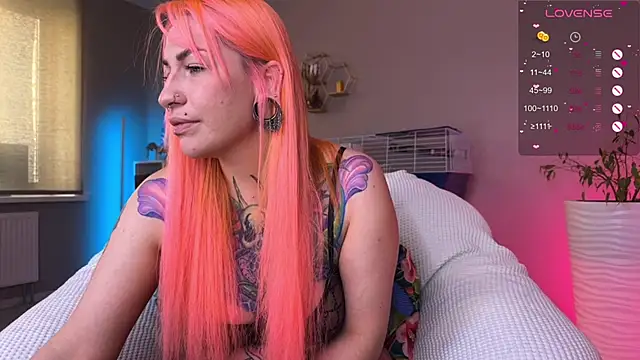 Snapshot of Tanya_Acid chatting on 05.09.26 Tanya Acid online show from 05.09.26