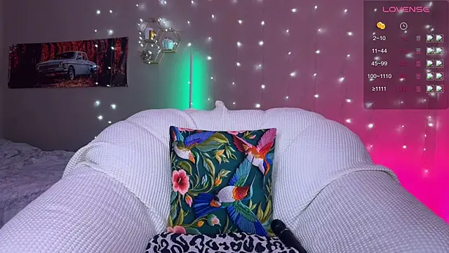 Snapshot of Tanya_Acid chatting on 07.27.26 Tanya Acid online show from 07.27.26