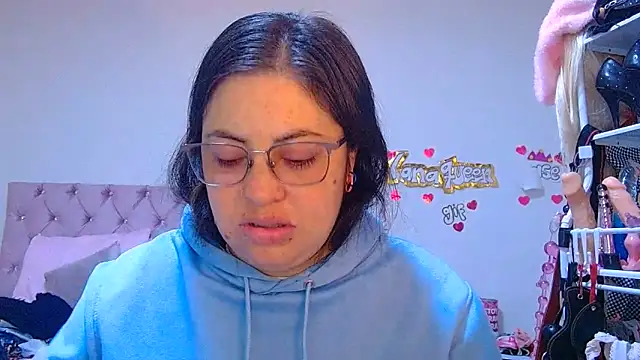 lanaqueen699 online show from 06.11.26