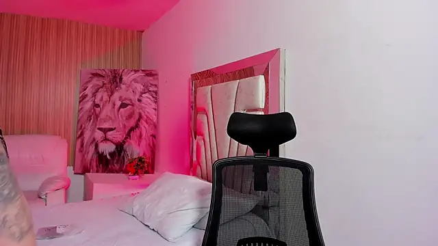 Melany Luv online show from 09.16.25