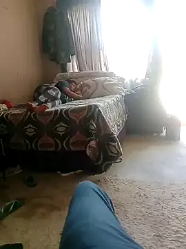 Snapshot of LONGDICK985M chatting on 01.05.25 LONGDICK985M online show from 01.05.25