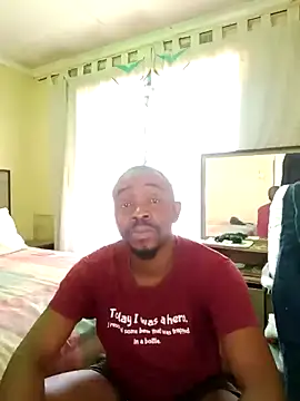 Snapshot of LONGDICK985M chatting on 02.05.25 LONGDICK985M online show from 02.05.25