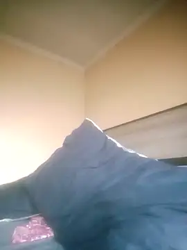 Snapshot of LONGDICK985M chatting on 04.04.26 LONGDICK985M online show from 04.04.26