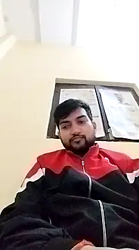 Snapshot of bigvorn6 chatting on 12.21.24 bigvorn6 online show from 12.21.24