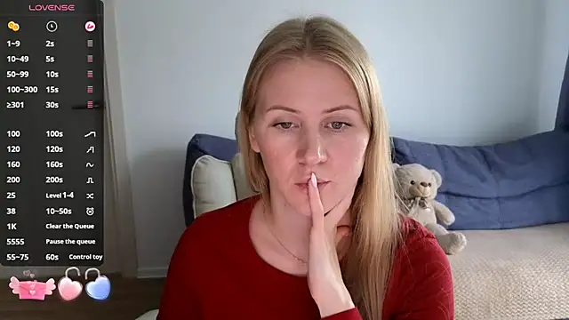 IsabelAllen online show from 09.16.25