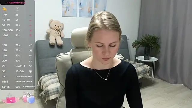 IsabelAllen online show from 12.22.25