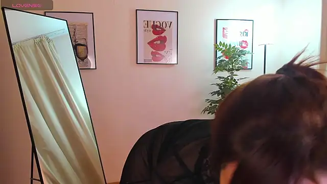 VanessaSmuth online show from 09.19.25