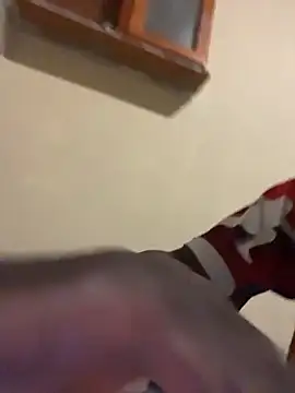 Snapshot of BringBackLostLover chatting on 11.04.25 BringBackLostLover online show from 11.04.25