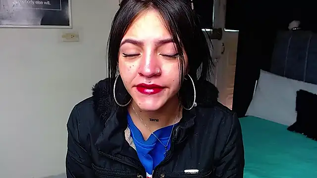 Violettasquirt online show from 02.26.26