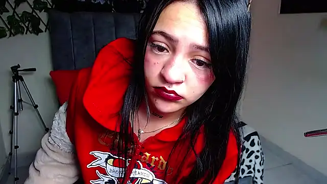 Violettasquirt online show from 06.26.26