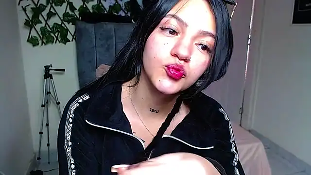 Violettasquirt online show from 07.28.26