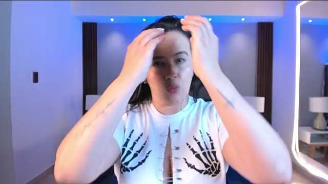 Susann Ross online show from 10.30.25