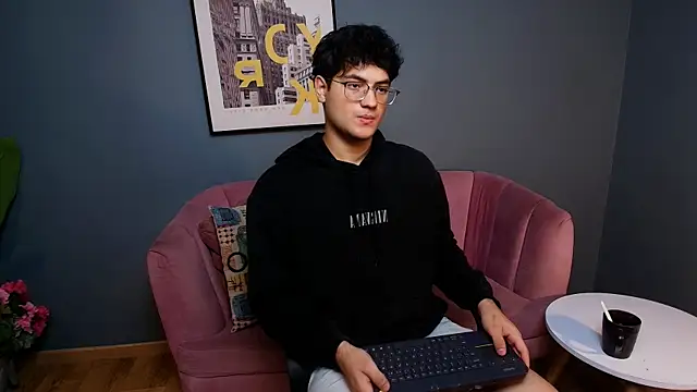 Snapshot of Mark_Evans1_ chatting on 03.12.25 Mark Evans1  online show from 03.12.25