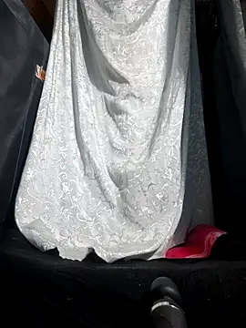 LunaDrago online show from 10.13.25